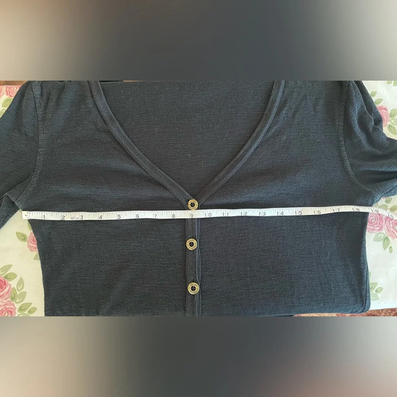 Chaps Size Medium 100% Cotton Button Up Black V Neck Long Sleeve Preppy Cardigan - Picture 8 of 10